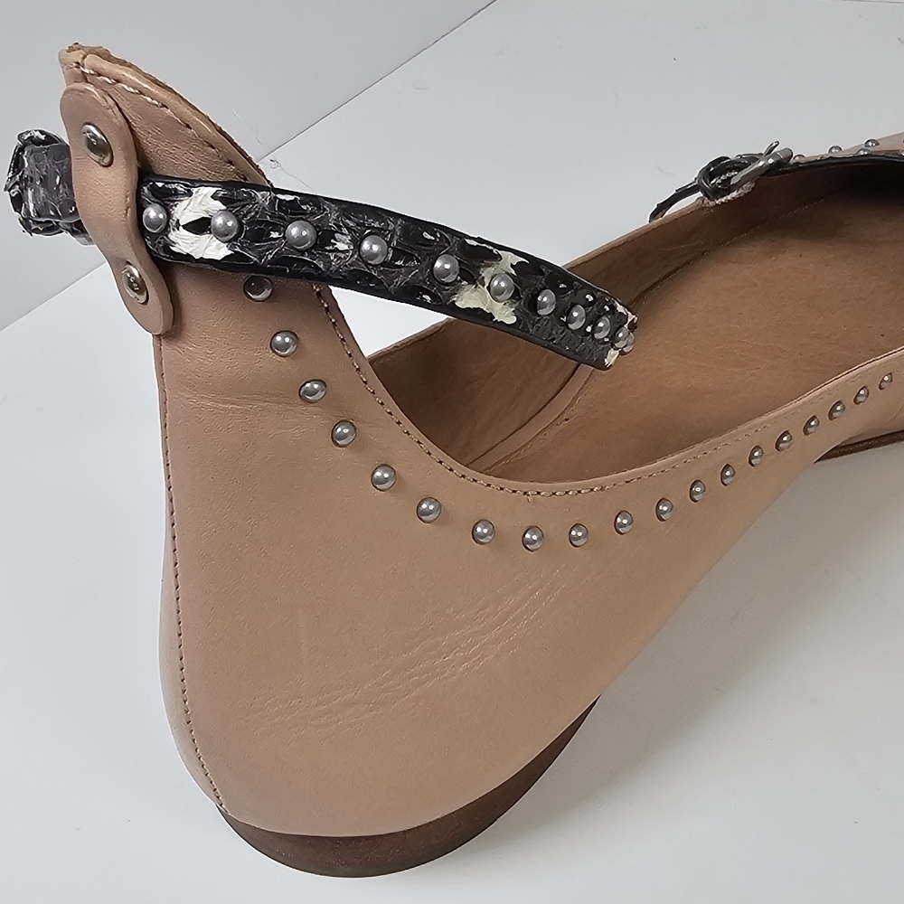 Coach Nude-Beachwood Jody Flats - Picture 10 of 15